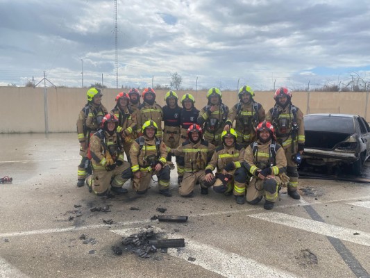 Alicante aprueba el nombramiento de 17 bomberos y eleva la plantilla a 179 efectivos