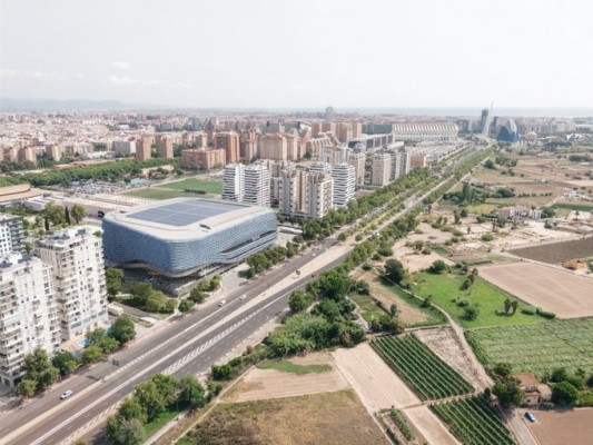 El Valencia Basket organiza visitas de abonados al Roig Arena para ayudarles a elegir su sitio