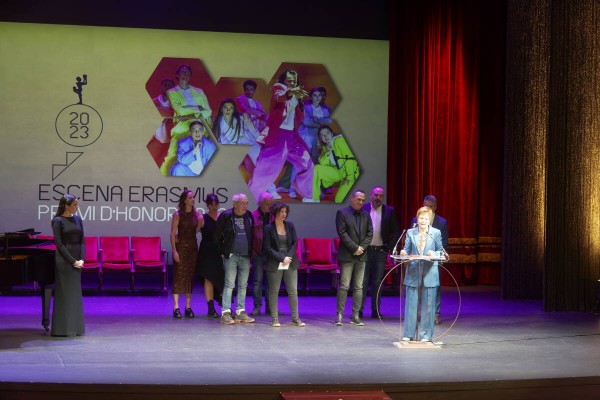 Las asociaciones profesionales piden aplazar la gala de los Premios de las Artes Escénicas