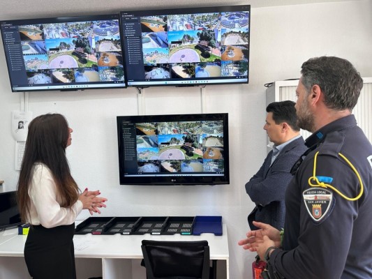 El Parque Almansa de San Javier estrena videovigilancia: 15 nuevas cámaras que están conectadas con la Policía Local