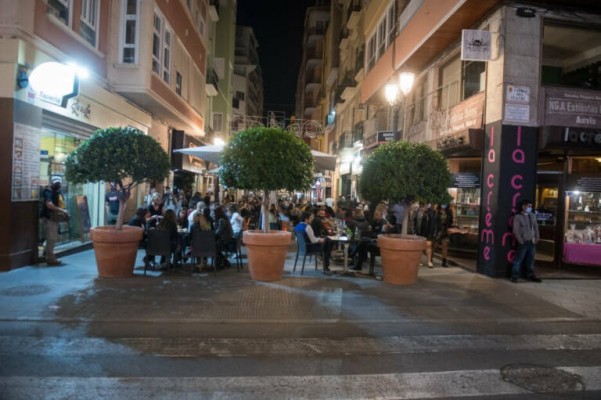 El TSJ 'entierra' la sentencia de la ZAS del Centro de Alicante; los vecinos preparan nuevo recurso 