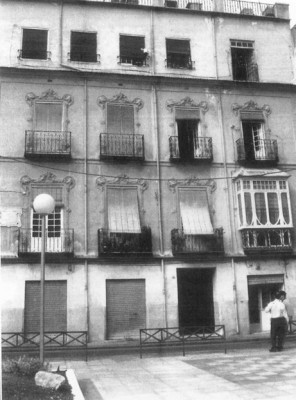La casa y la calle del catedrático Simón García