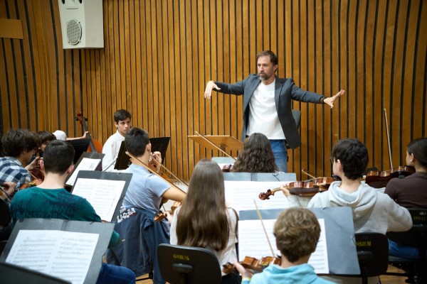 La Orquesta de Aspirantes de la Región ofrece el sábado un concierto gratuito en el Auditorio Víctor Villegas