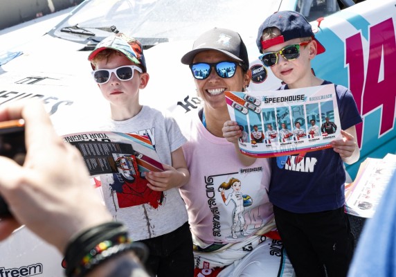 El Valencia NASCAR Fest programa once carreras y un sinfín de actividades en el Circuit