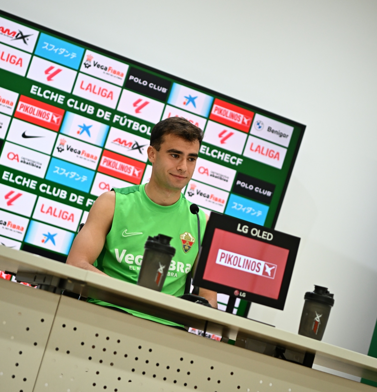 Álvaro Núñez, futbolista del Elche CF - Foto: PLAZA