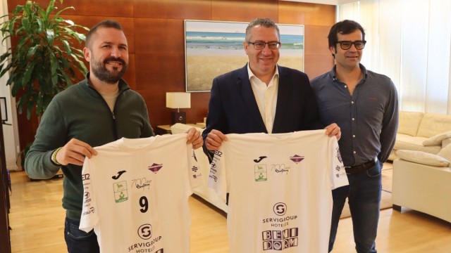 El Benidorm lucirá una camiseta en homenaje al 700 aniversario de la ciudad ante el Barça