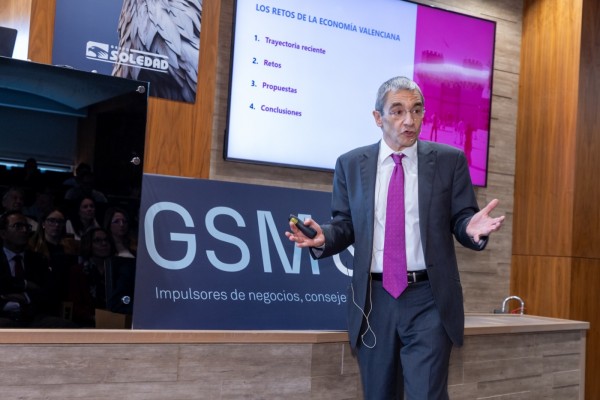Siete factores de baja productividad en la Comunitat y propuestas para elevarla, según Joaquín Maudos 