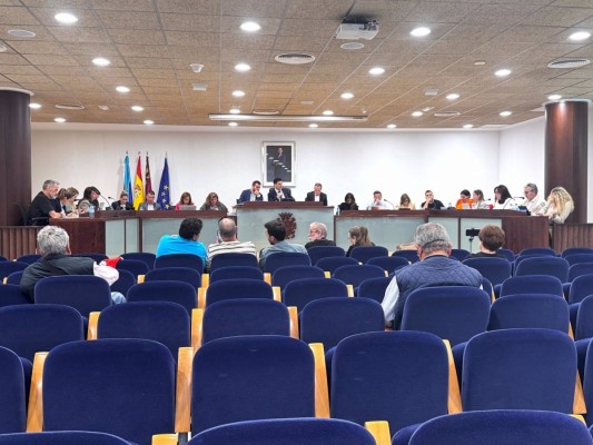 San Javier aprueba la ordenanza que regula el coste del servicio de transporte público urbano