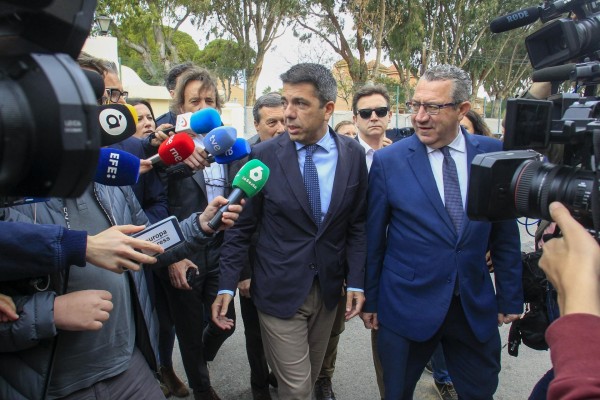 Mazón evita opinar sobre la declaración de Pradas y Argüeso para 