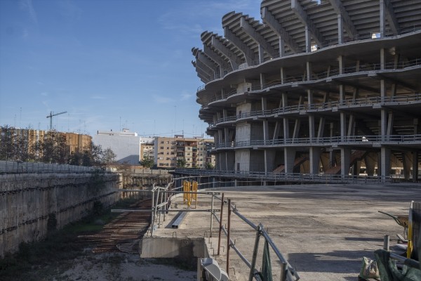 La ejecución del Nou Mestalla subiría un 17% y 50 millones en coste sin rehabilitación ni butacas