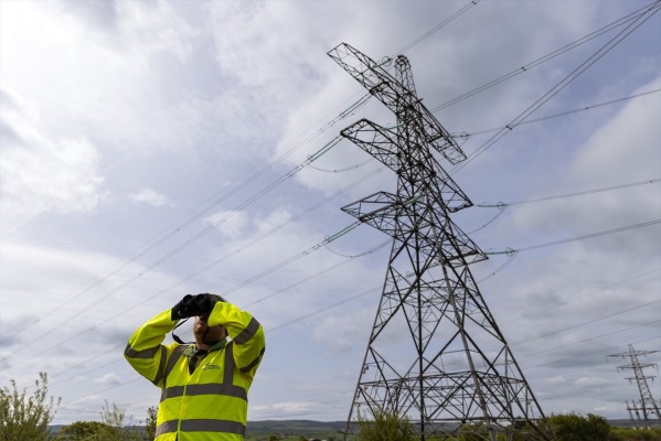 Unas 113.000 personas siguen sin suministro eléctrico en la provincia de Valencia
