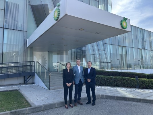 La refinería de bp en Castellón aumentará su capacidad de coprocesamiento de biocombustibles a 330.000 toneladas