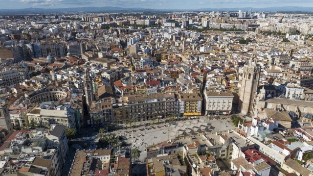 València cuenta con casi 400 personas centenarias, 20 más que en 2024