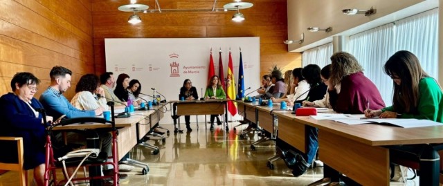 El Grupo de Trabajo de la Mesa de Discapacidad de Murcia fomentará la inclusión laboral de las personas con distintas capacidades