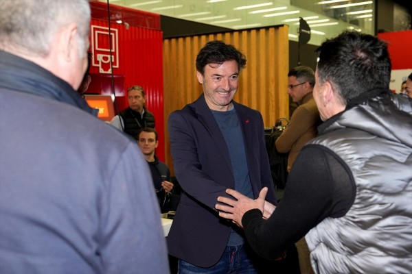 Santi Denia, sobre los internacionales del Valencia: “Son importantes para la RFEF”