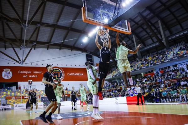 El Odilo enlaza tres derrotas en la Primera FEB con el 72-85 ante el Betis