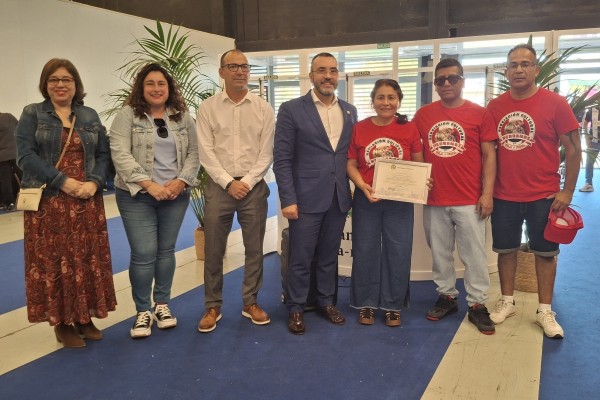 Gastronomia, música i balls tradicionals: l'Associació Cultural de Peruans a Vila-real es dona a conèixer
