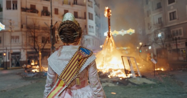 Paco Rabanne, las Fallas y el fútbol de los 90, protagonistas de DocsValència