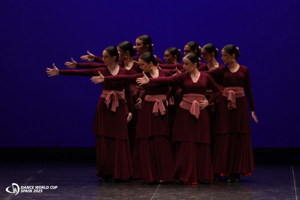Burriana logra pódium en la Dance World Cup y la clasificación para el mundial