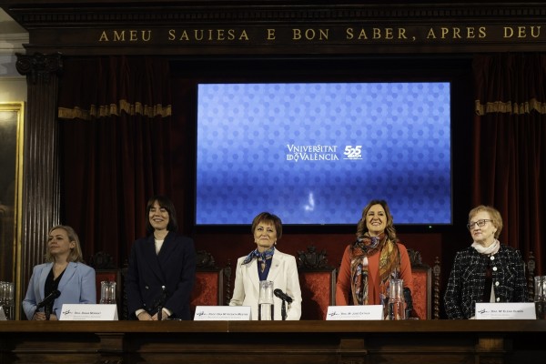 La UV cumple 525 años en paralelo a la ciudad y tras superar guerras, epidemias o la Dana