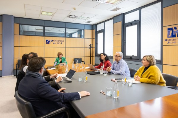 Banco Santander y la UJI refuerzan su compromiso con la formación y el emprendimiento universitario