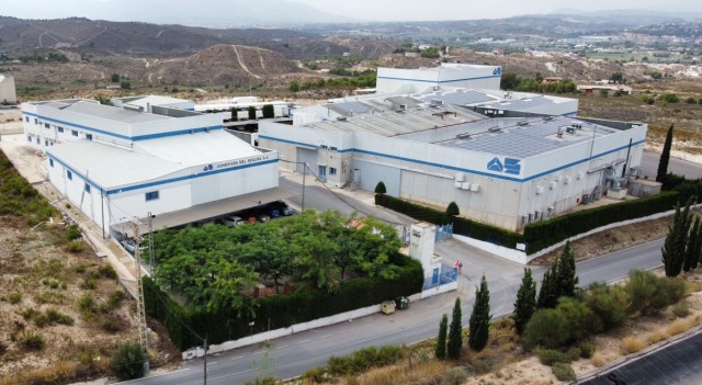 Adhesivos del Segura invierte 3,5 millones en sus instalaciones de Molina para potenciar su capacidad productiva