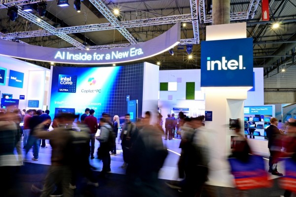 Intel venderá a Silver Lake el 51 % de su negocio de chips programables destinados a la IA