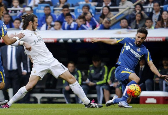 El Real Madrid quiere meter presión en la lucha por la Liga con un triunfo en el Coliseum