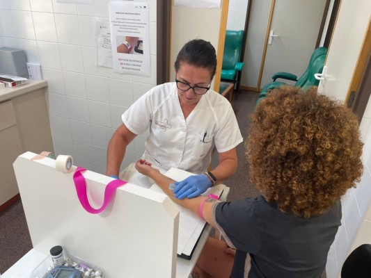 El Centro Regional de Hemodonación anima a donar sangre durante Semana Santa y las Fiestas de Primavera
