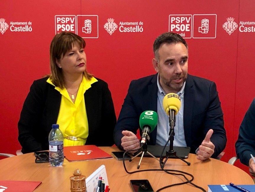 Rafa Simó y Patricia Puerta, durante la rueda de prensa sobre los presupuestos de la Generalitat para Castelló. - 
