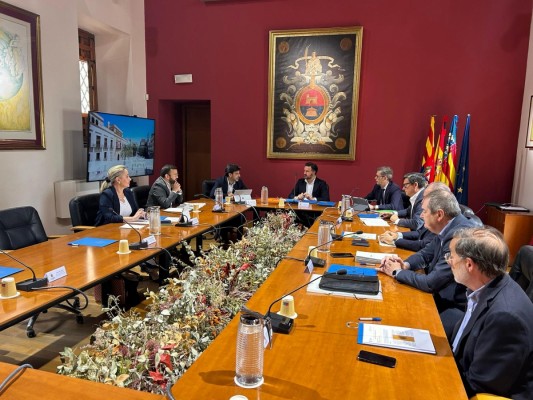 El Consell consigna 2,2 millones para el bloque de 45 viviendas de San Antón en Elche; el Estado se sumará después