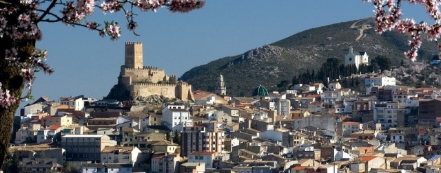 Banyeres recorta en actos protocolarios: sin tribuna de invitados ni catering en los Moros y Cristianos
