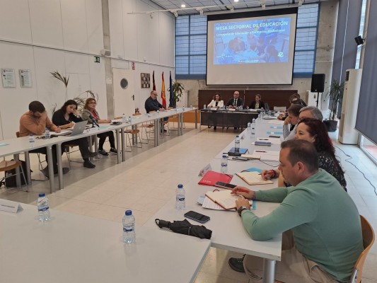 La oposición a profesor de Secundaria de 2025 será la mayor de la historia de la Región con 1.605 plazas
