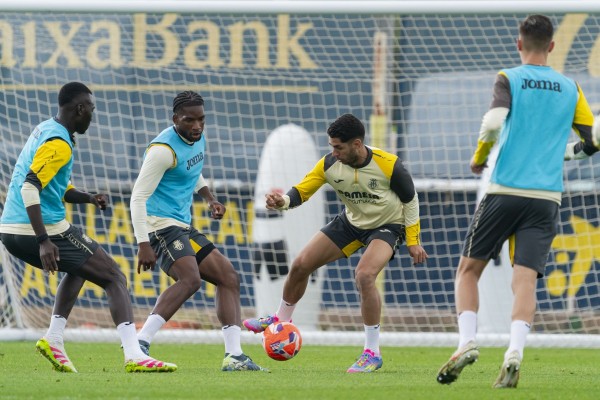 El Villarreal arranca la semana con cinco ausencias y la presencia de Ayoze y Pedraza