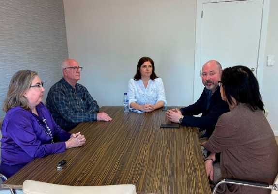 Paiporta acuerda con los vendedores del mercado una prórroga excepcional de concesiones de puestos de venta
