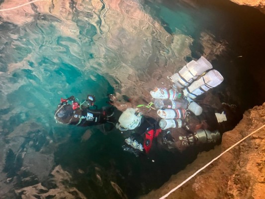El río submarino del Moraig de Benitatxell alcanza los 3.060 metros de profundidad desde la boca del mar