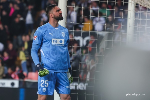 Mamardashvili, nominado a jugador del mes de abril en LaLiga