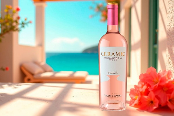Vicente Gandía lanza Ceramic Monastrell Rosé: la elegancia del rosado afinado en tinaja