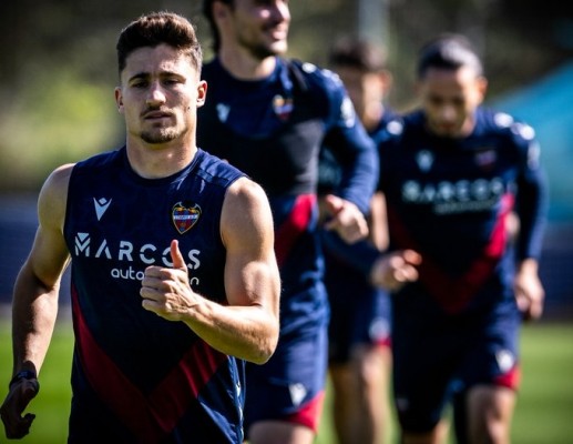 Iván Romero ya trabaja con el grupo y podría jugar ante el Real Zaragoza