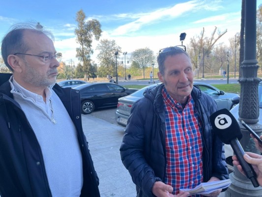 Asociación Dana Horta Sud plantea a Bernabé la necesidad de dar de baja coches desaparecidos para acceder a las ayudas