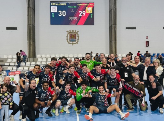 Paso de gigante del Eón hacia el ascenso