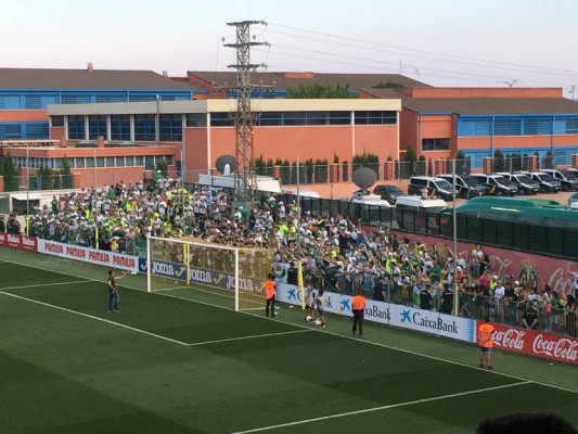 Condenado a dos años de cárcel un aficionado del Elche por agredir a uno del Villarreal
