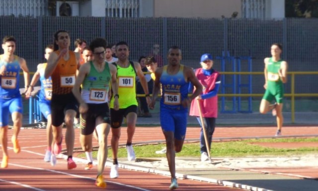 El Trofeo Ciudad de Cartagena deja el récord regional sub-20 de Ginés Doménech en 5.000 metros