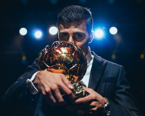 El Villarreal alaba a Rodri por un Balón de Oro que siente propio por sus seis años en el club
