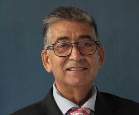 Juan Bautista Carda, Premio Trayectoria 2024 de Globalis por su labor en la innovación cerámica
