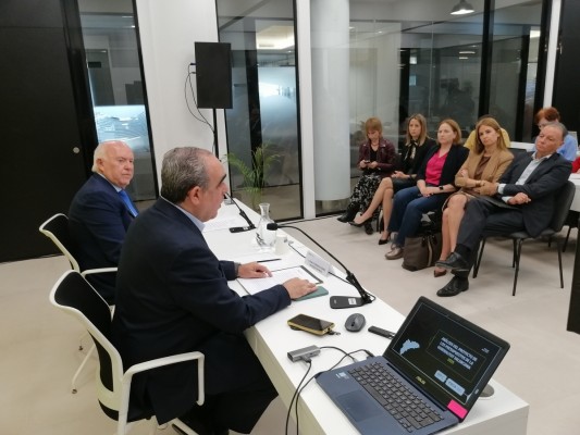 Ineca hace 'pedagogía' de la democracia