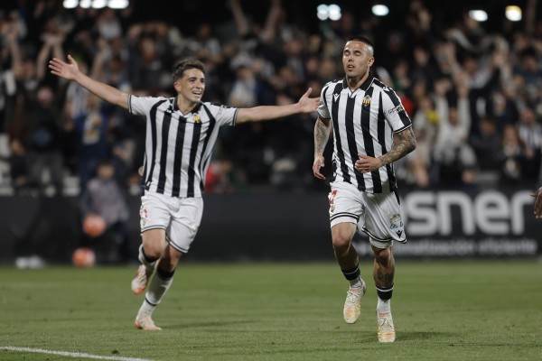 Israel Suero se consolida como máximo goleador del CD Castellón con once goles