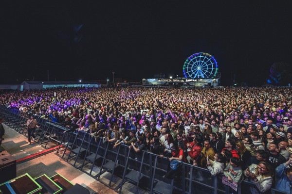 El SanSan de Benicàssim recupera este viernes algunos conciertos suspendidos el jueves por el viento