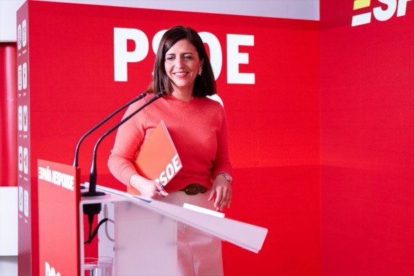El PSOE exige a Feijóo que haga públicas sus comunicaciones con Mazón el día de la Dana