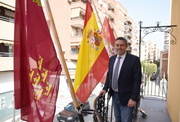 Dimite por sorpresa el alcalde de Alcantarilla, Joaquín Buendía: 